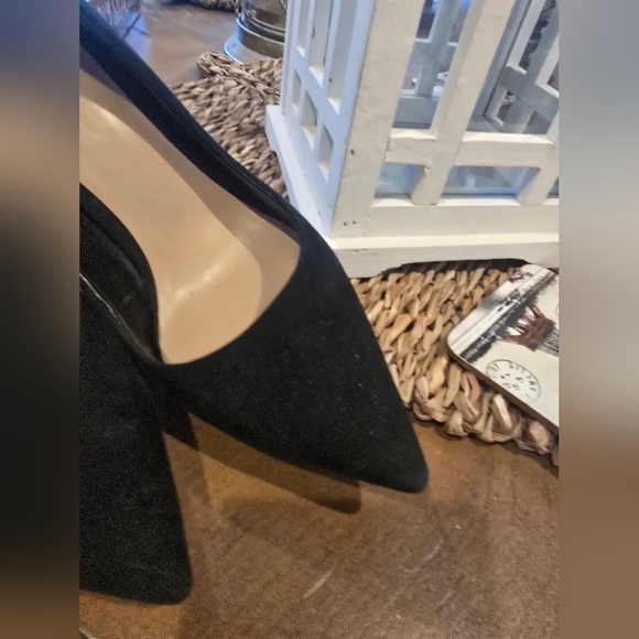 Aldo Black Stiletto Heels - Picture 3 of 17